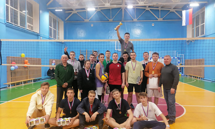 Первенство среди студентов СПО КрИЖТ  по волейболу
