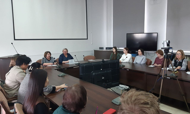 Молодым педагогам – поддержка наставников 