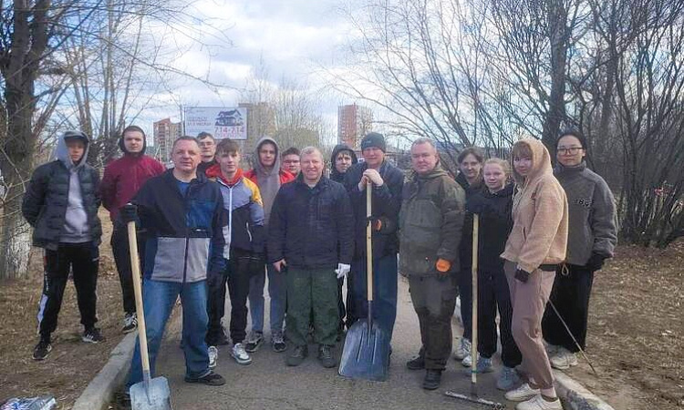  ЗабИЖТ принял участие в субботнике