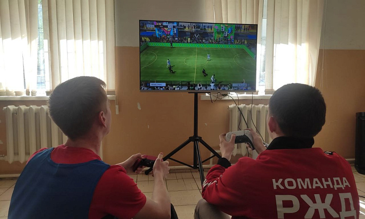 Команда ЗабИЖТ приняла участие в диджитал-футболе в Чите