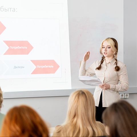Ученикам профильных классов ИрГУПС вручили сертификаты об обучении 