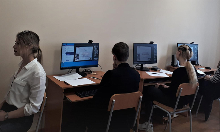 Интеллектуальная игра «Мозговой штурм»