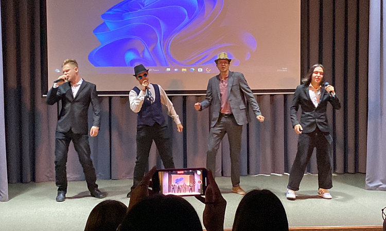 Будущие железнодорожники соревновались в знании английского языка