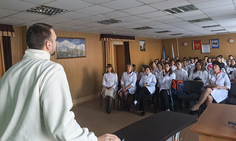 В МК ЖТ ИрГУПС проведено открытое мероприятие в честь празднования "Дня прорыва блокады Ленинграда"