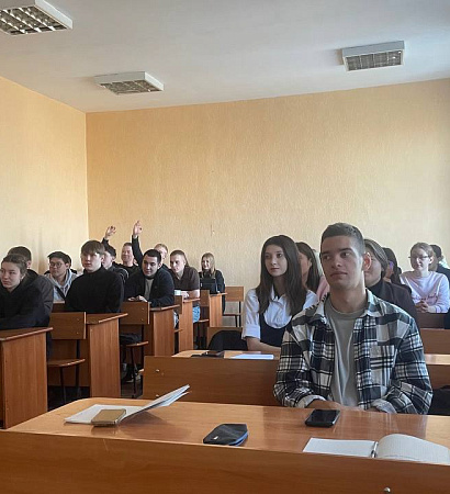 Студентам ЗабИЖТ рассказали о работе волонтеров