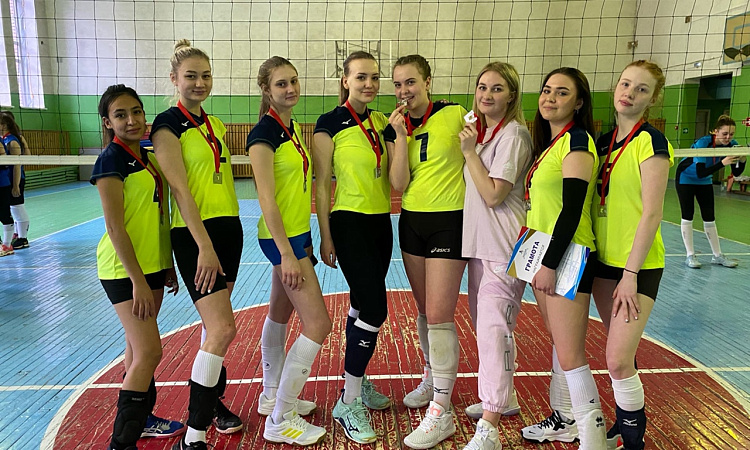 Финальные соревнования по волейболу" Молодежная спортивная лига"