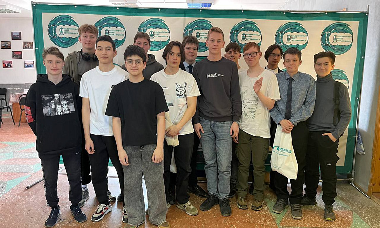 В ЗабИЖТ  прошла игра для школьников «Бункер»