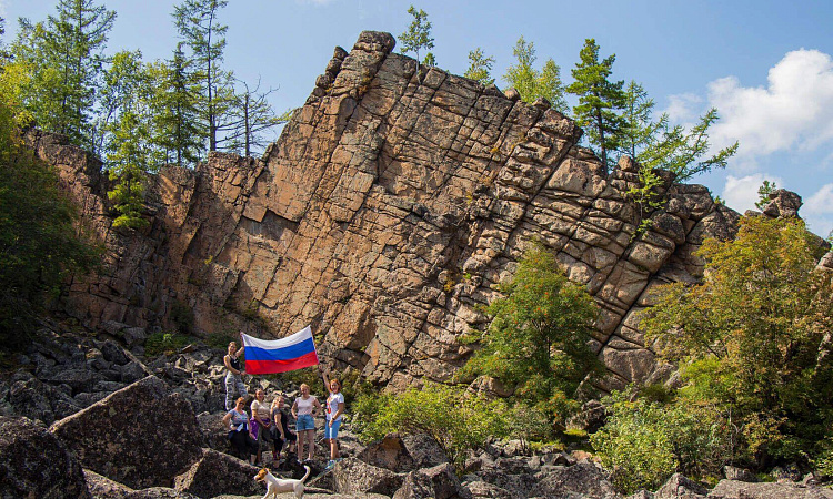 Медицинский колледж ЖТ ИрГУПС принял участие в онлайн-фотоконкурсе «Россия в цвете»