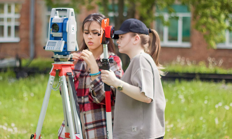 Демонстрационный экзамен по компетенции  «Геопространственные технологии»