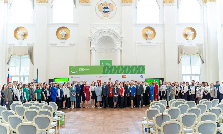 Студент ЧТЖТ стал участников межрегионального этапа чемпионата «Профессионалы 2024»