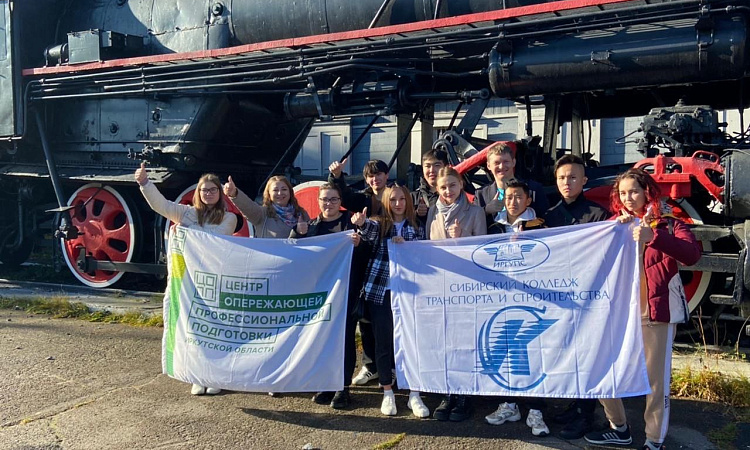 Студенты СКТиС приняли участие во Всероссийском​ мероприятии «Ночь на фабрике».