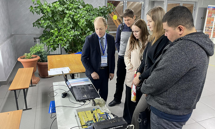 В ЗабИЖТ состоялась выставка «Инновации в транспортной отрасли»