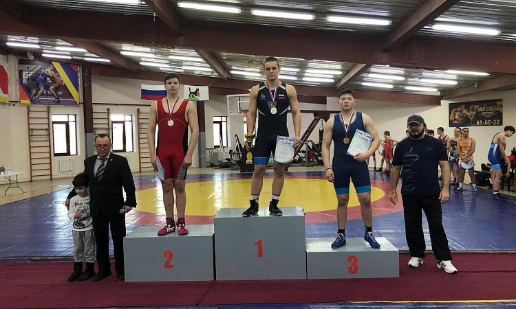 Иван Онбоев – призер XIII Открытого областного турнира по греко-римской борьбе «Молодёжно-спортивная лига» – «Юность России»