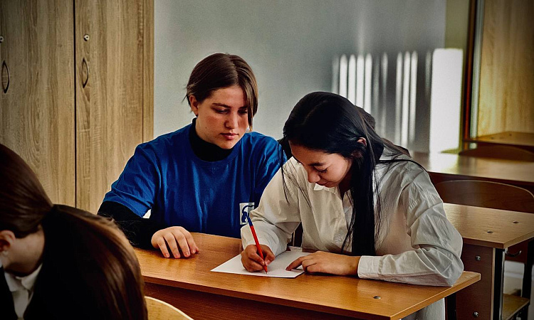 Рассказ о волонтёрах на Донбассе