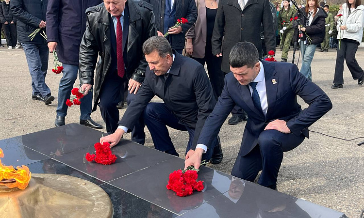 Торжественный митинг посетили студенты и лицеисты ЗабИЖТ