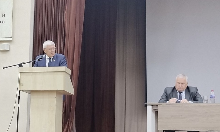 Отчетно-выборное собрание Союза строителей Иркутской области. 