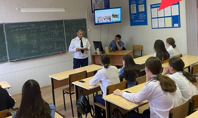 В УУКЖТ ИрГУПС продолжается работа Студенческой лиги лекторов «Открытый лекторий» В УУКЖТ ИрГУПС продолжается работа Студенческой лиги лекторов «Открытый лекторий»