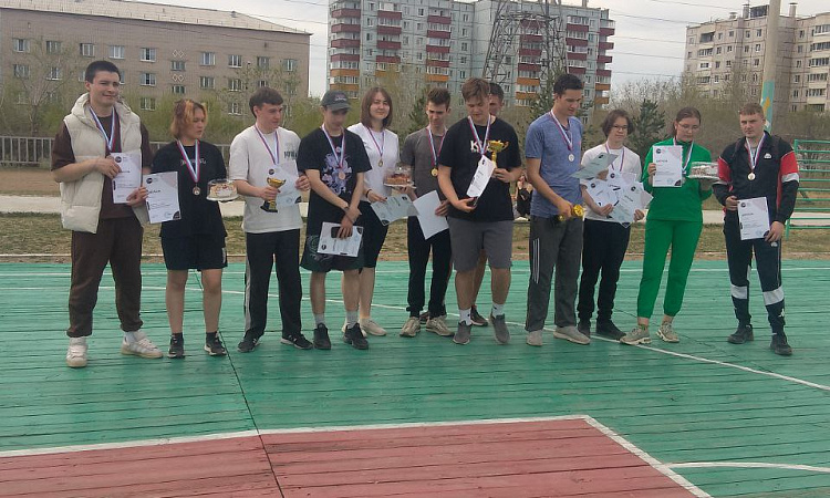 ЗабИЖТ провел «Биатлон Победы»