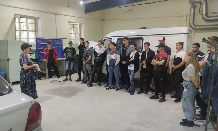 В колледе проходит сдача демонстрационных экзаменов 