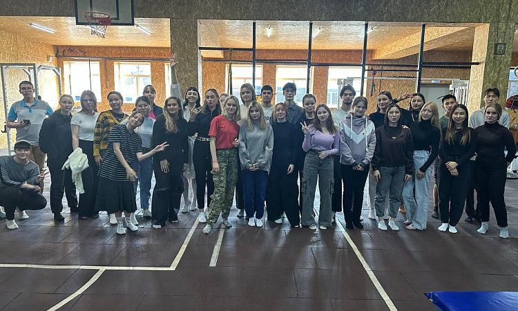  Урок мужества для студентов МК ЖТ ИрГУПС