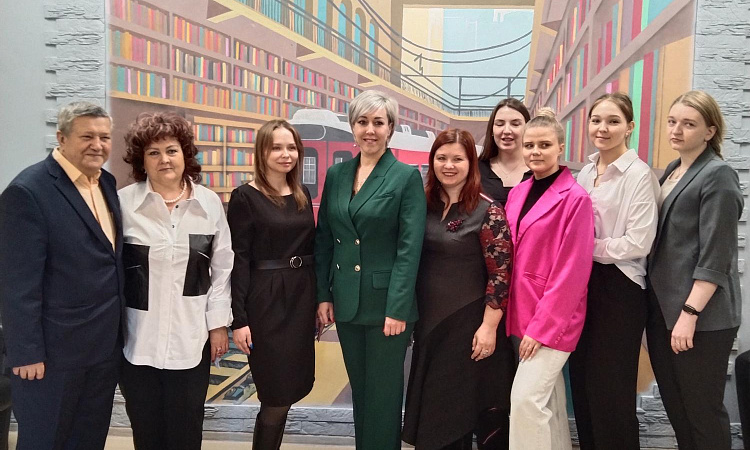 Без знания прошлого невозможно строить будущее: студенты ЗабИЖТ посетили архив ЗабЖД