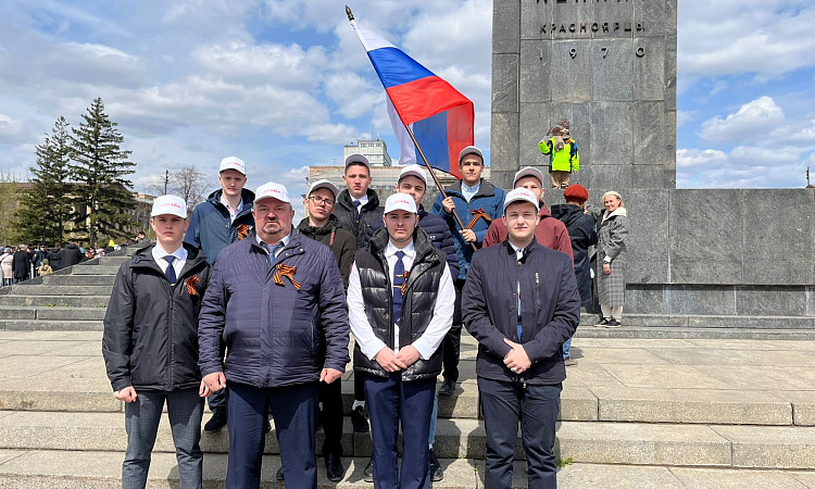 Участие студентов КрИЖТ в городском праздновании «9мая»