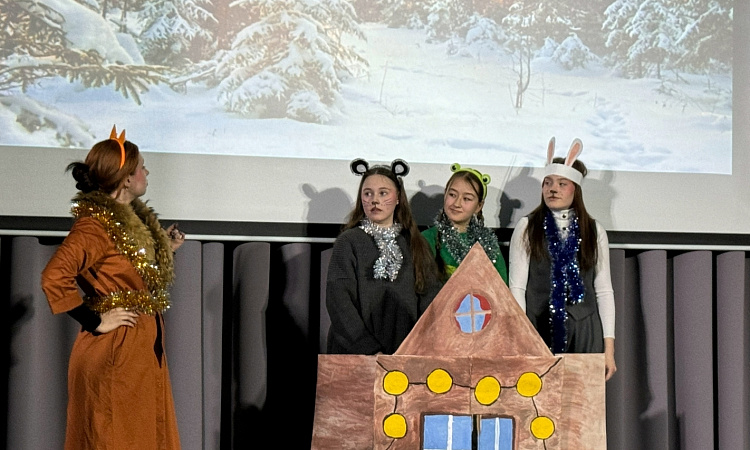 Праздник творчества и языка