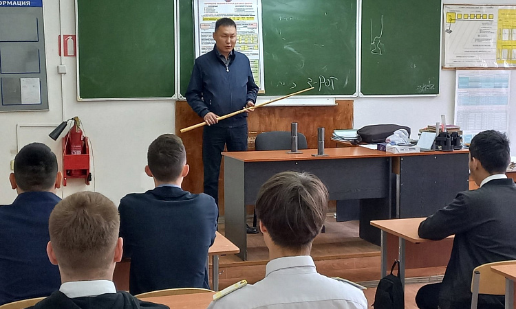 СДАЧА ДЕМОНСТРАЦИОННОГО ЭКЗАМЕНА в выпускных группах УУКЖТ ИрГУПС по специальности Сварочное производство