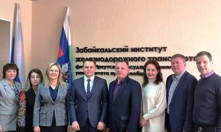 В ЗабИЖТ обсудили вопросы целевого обучения и производственной практики