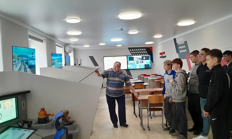 «Билет в будущее»: в ЧТЖТ продолжаются мероприятия проекта